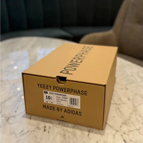 ADIDAS YEEZY Powerphase "Simple Brown" Sneakers (2020) - Picture 8 of 11